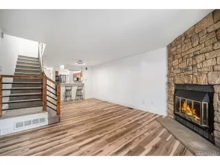 Photo #4: 9814111 Listing 