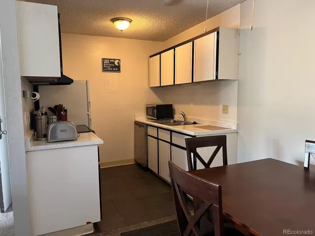 MLS: 9818340 Condo For Sale