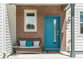 Photo #5: 9818650 Listing