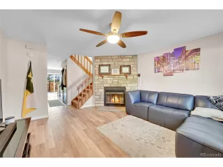 Photo #2: 9820039 Listing 
