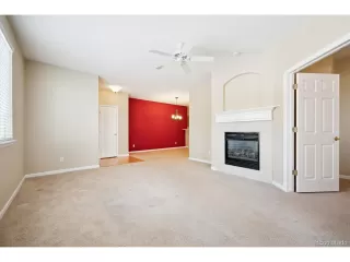 Photo #5: 9821442 Listing