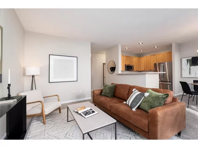 MLS: 9823905 Condo For Sale