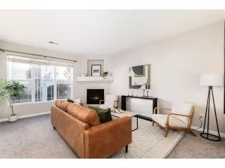 Photo #2: 9823905 Listing