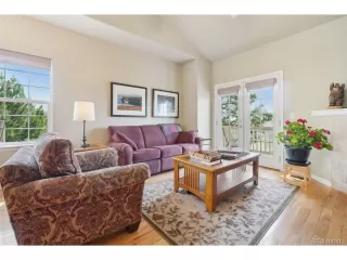 Photo #4: 9824508 Listing