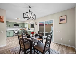 Photo #4: 9825180 Listing 