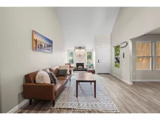 Photo #6: 9825180 Listing 