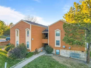 Photo #2: 9825241 Listing 