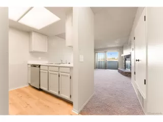 Photo #5: 9825241 Listing 