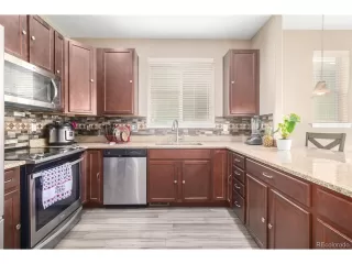 Photo #6: 9825940 Listing