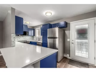 Photo #4: 9826997 Listing 