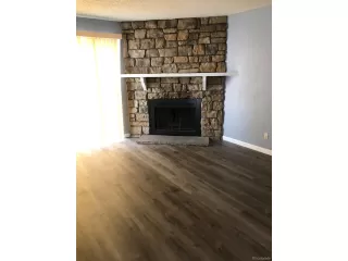 Photo #3: 9827787 Listing