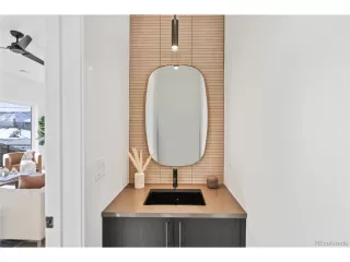 Photo #6: 9828772 Listing 