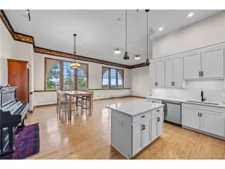 Browse active condo listings in BOULEVARD CONDOS