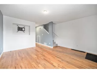 Photo #3: 9831204 Listing