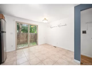 Photo #5: 9831204 Listing