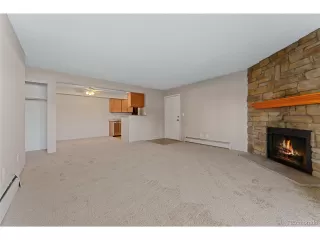 Photo #4: 9831850 Listing