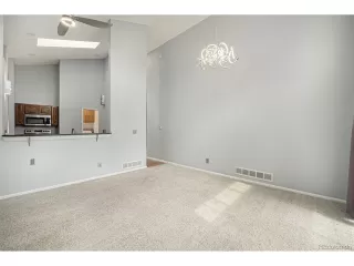 Photo #6: 9836604 Listing 