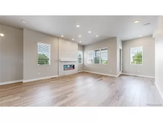 Photo #4: 9836820 Listing 