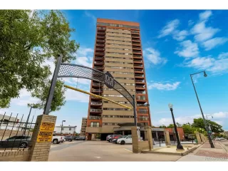 Photo #3: 9837262 Listing