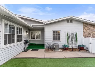 Photo #4: 9840603 Listing 