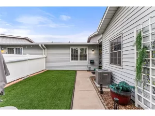 Photo #5: 9840603 Listing 