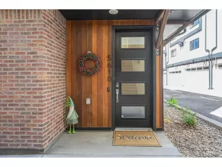 Photo #3: 9841156 Listing