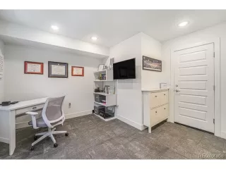 Photo #5: 9841156 Listing