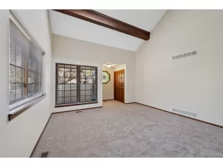 Photo #5: 9841334 Listing 