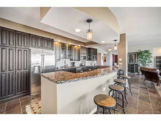 Photo #4: 9841373 Listing 