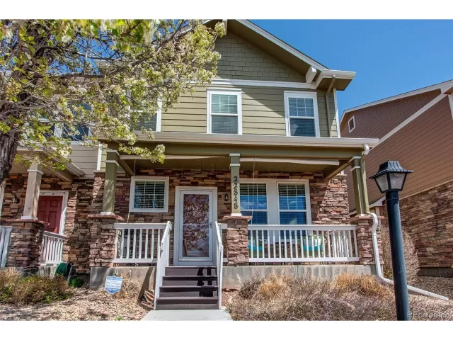 MLS: 9842506 Condo For Sale