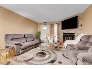 Photo #3: 9842845 Listing 