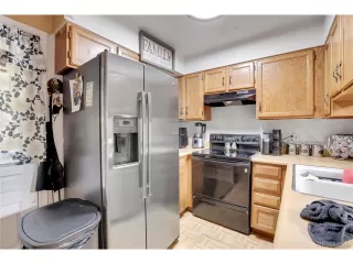 Photo #5: 9842845 Listing 