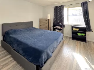 Photo #6: 9843054 Listing