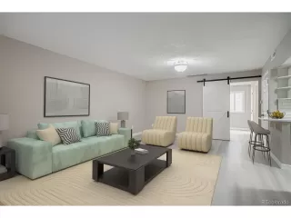 Photo #3: 9844107 Listing