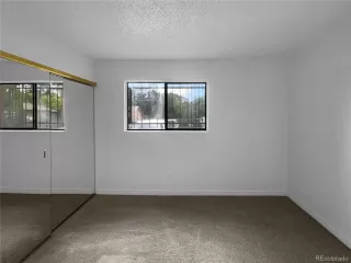 Photo #4: 9845756 Listing