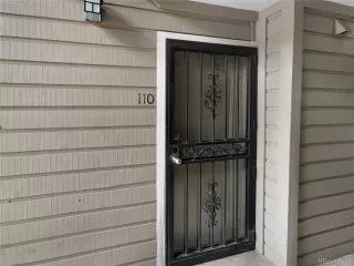 Photo #5: 9845756 Listing