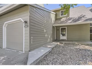 Photo #3: 9846228 Listing