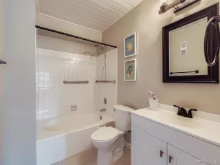 Photo #5: 9846964 Listing 