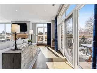 Photo #5: 9848150 Listing 