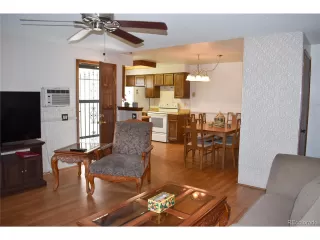 Photo #6: 9848646 Listing 