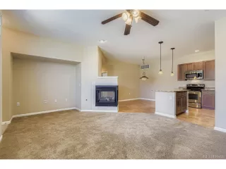 Photo #4: 9848739 Listing