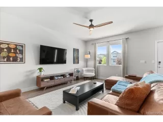 Photo #6: 9849041 Listing 