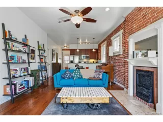 Photo #5: 9850649 Listing