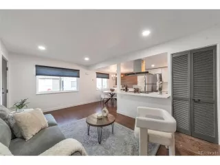 Photo #2: 9851563 Listing