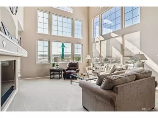 Photo #5: 9853578 Listing 