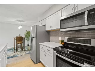 Photo #2: 9854542 Listing 