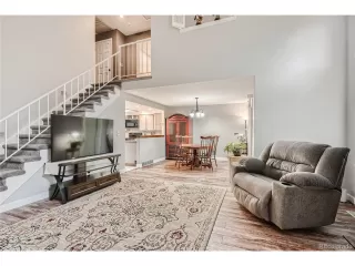 Photo #6: 9854793 Listing 