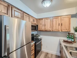 Photo #2: 9855443 Listing 