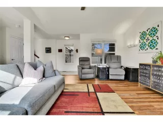 Photo #5: 9856568 Listing