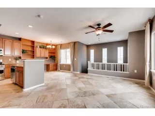 Photo #4: 9862285 Listing